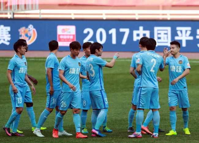 全场比赛结束，国际米兰2-0莱切。